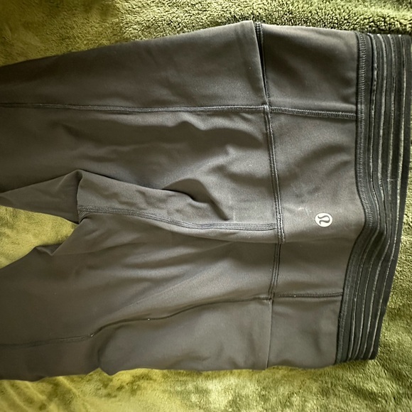 Lululemon Find Focus Leggings (4) - Picture 1 of 3